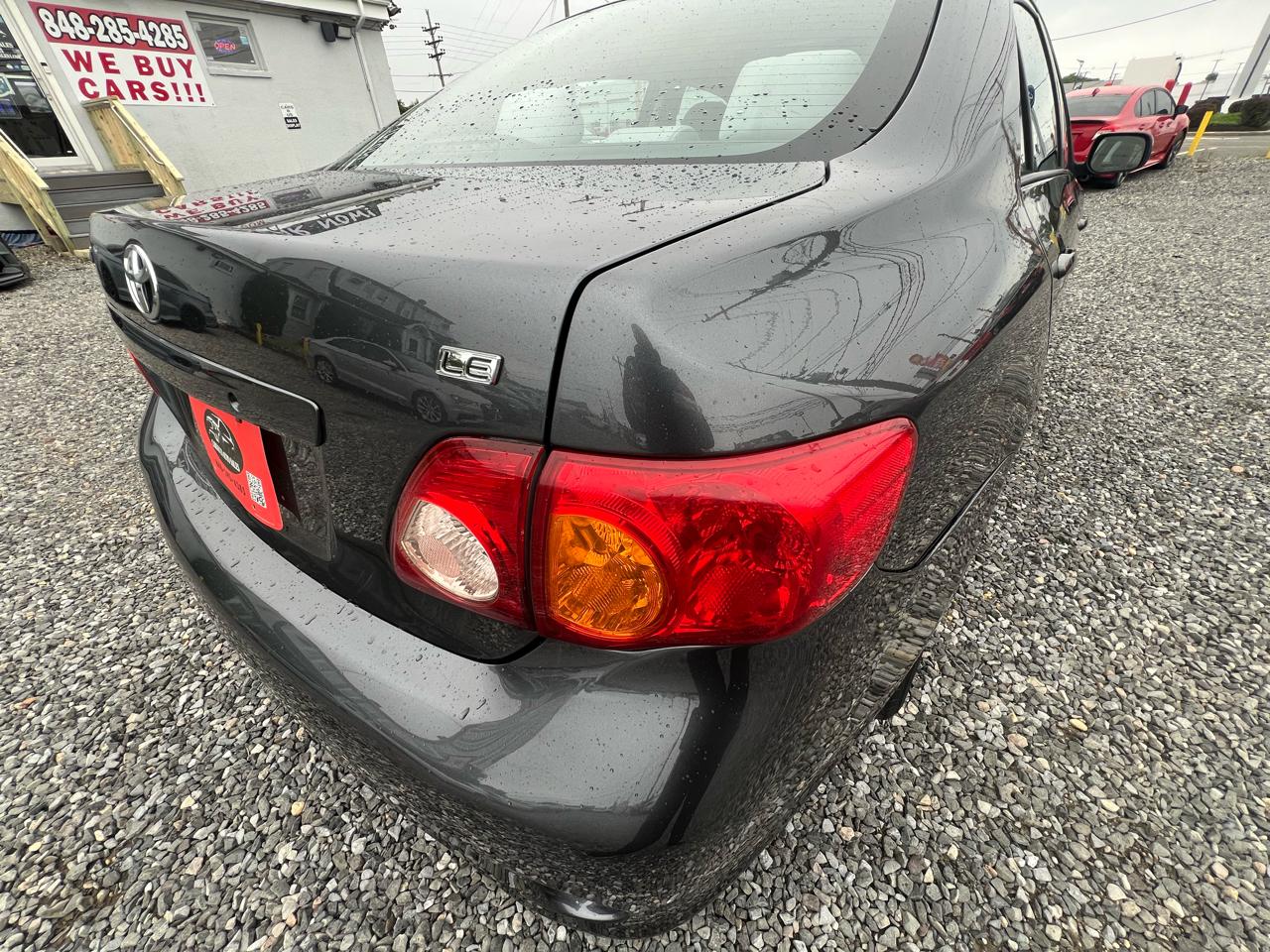 Toyota Corolla 4dr Sdn LE Auto 2010