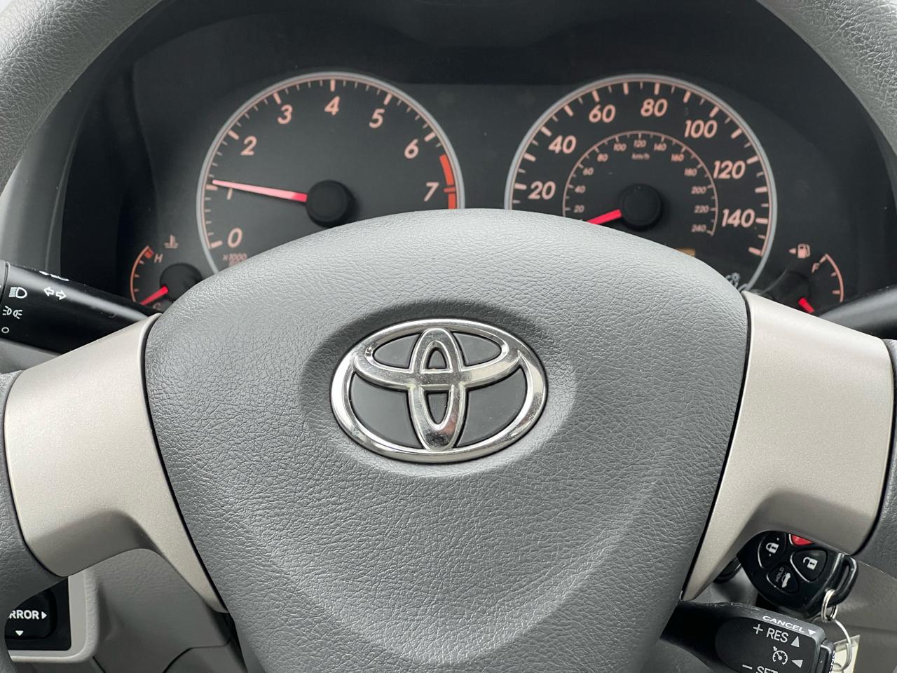 Toyota Corolla 4dr Sdn LE Auto 2010