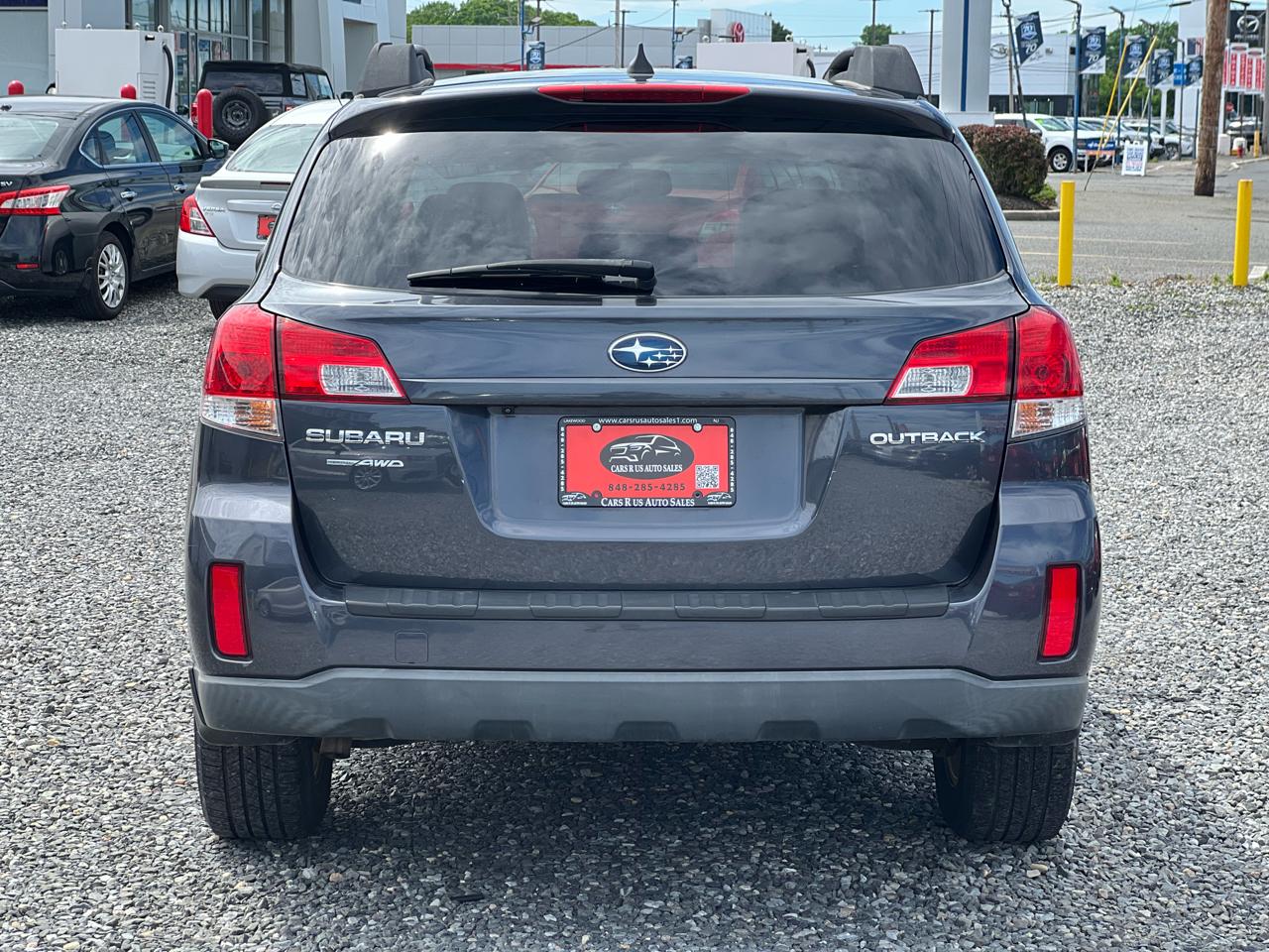 Subaru Outback 2.5i Limited 2011
