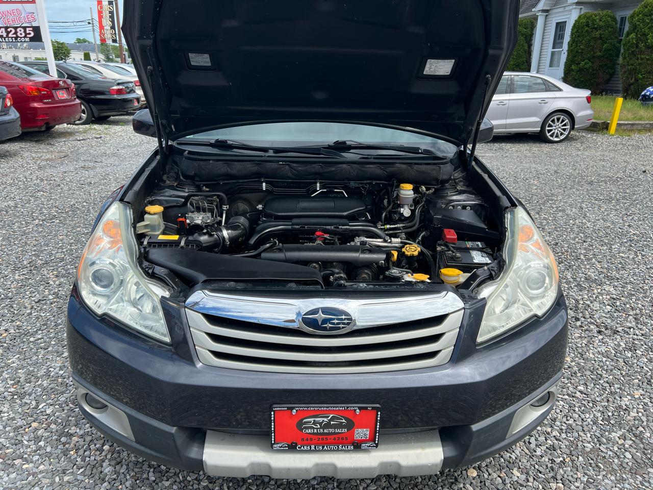 Subaru Outback 2.5i Limited 2011
