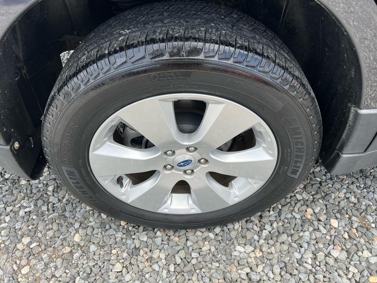Subaru Outback 2.5i Limited 2011