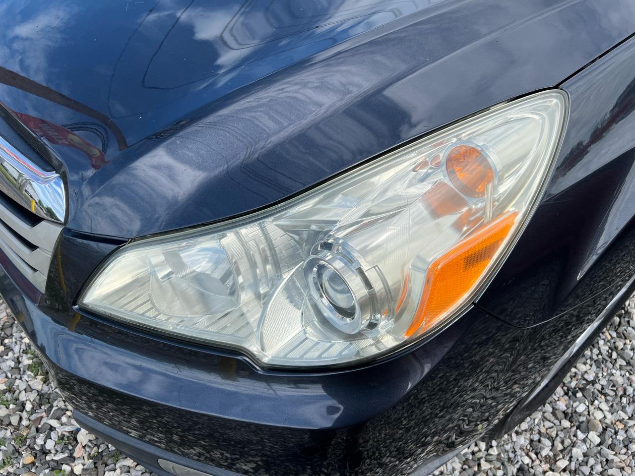 Subaru Outback 2.5i Limited 2011