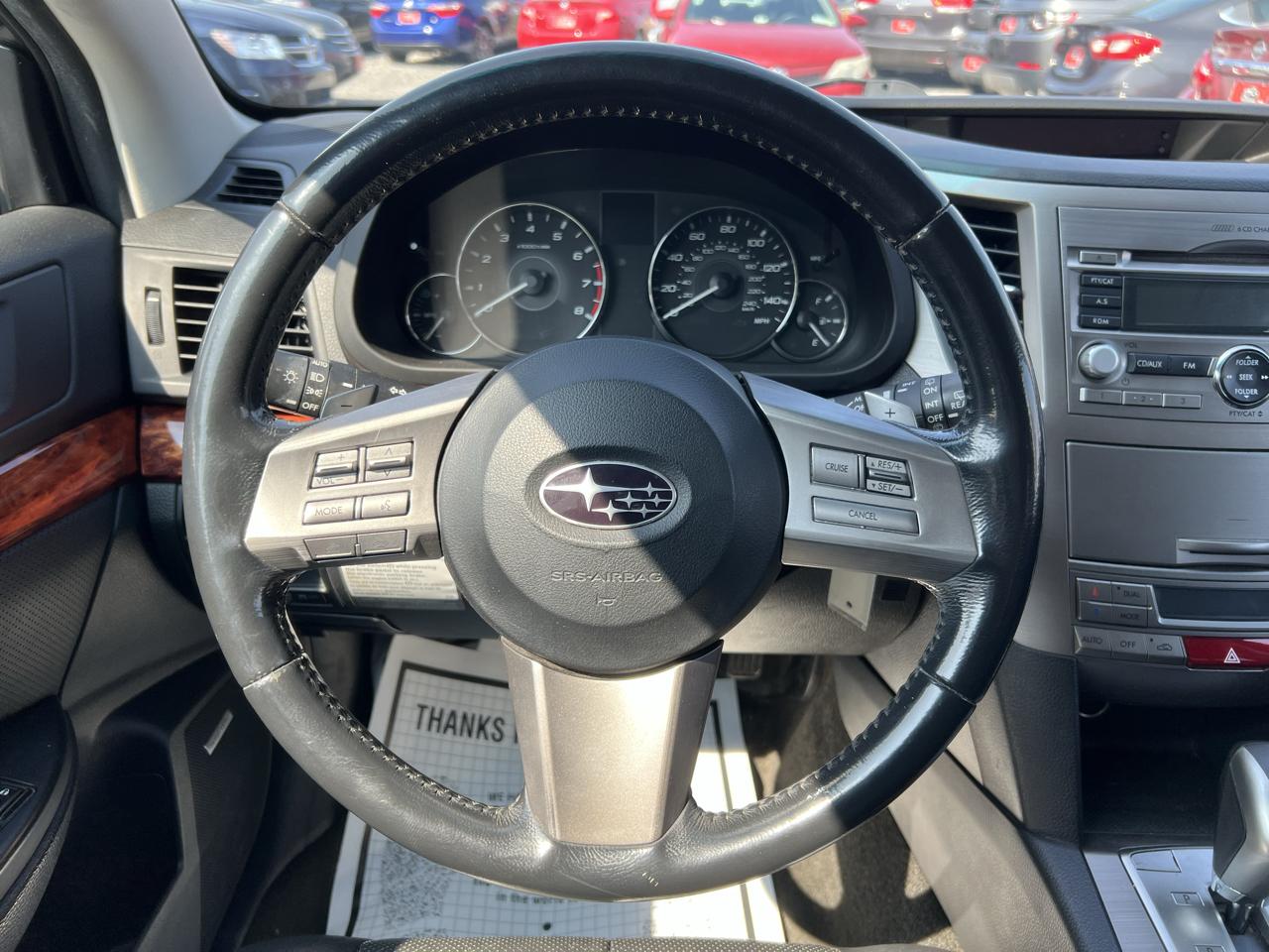 Subaru Outback 2.5i Limited 2011