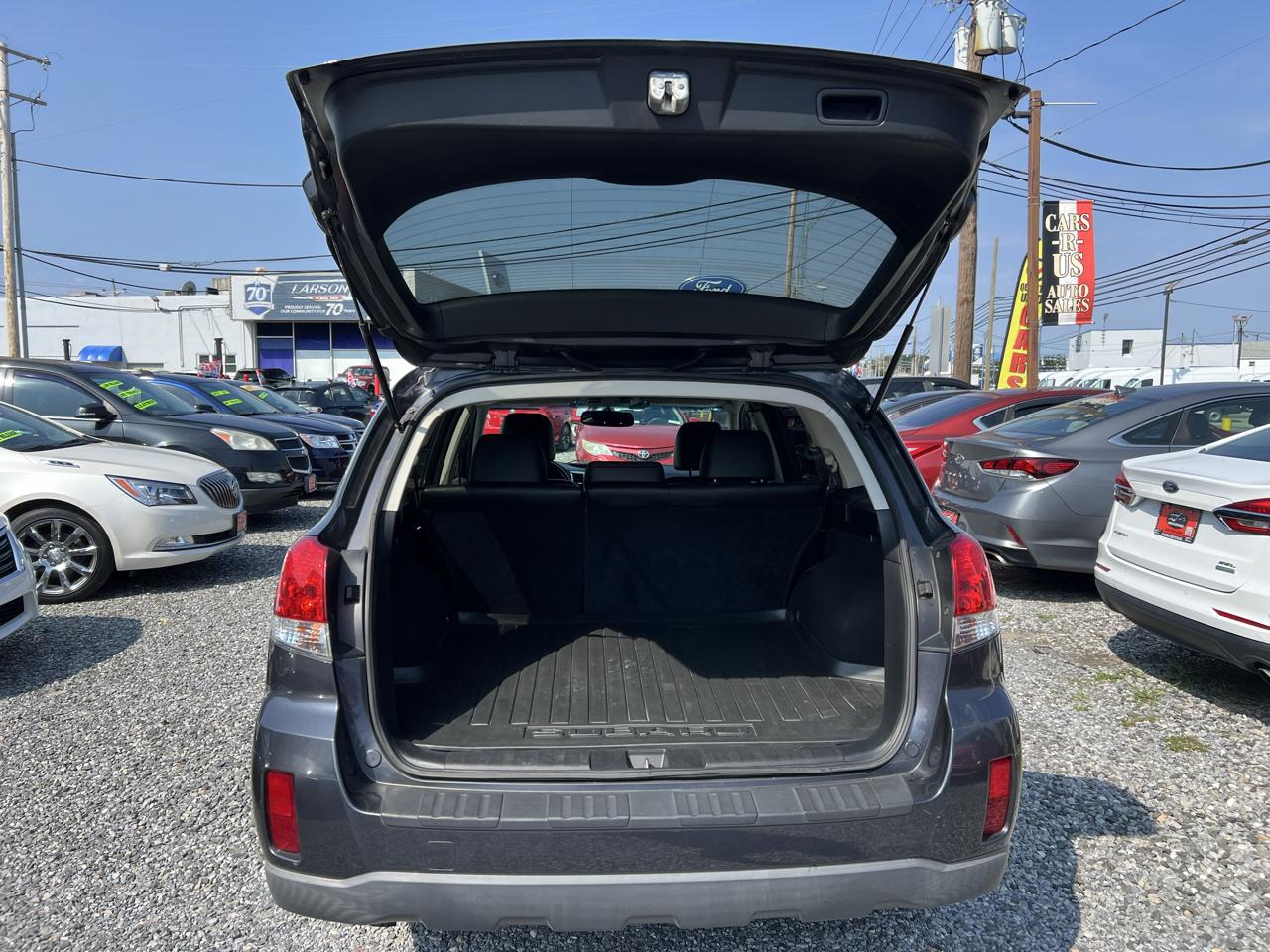 Subaru Outback 2.5i Limited 2011