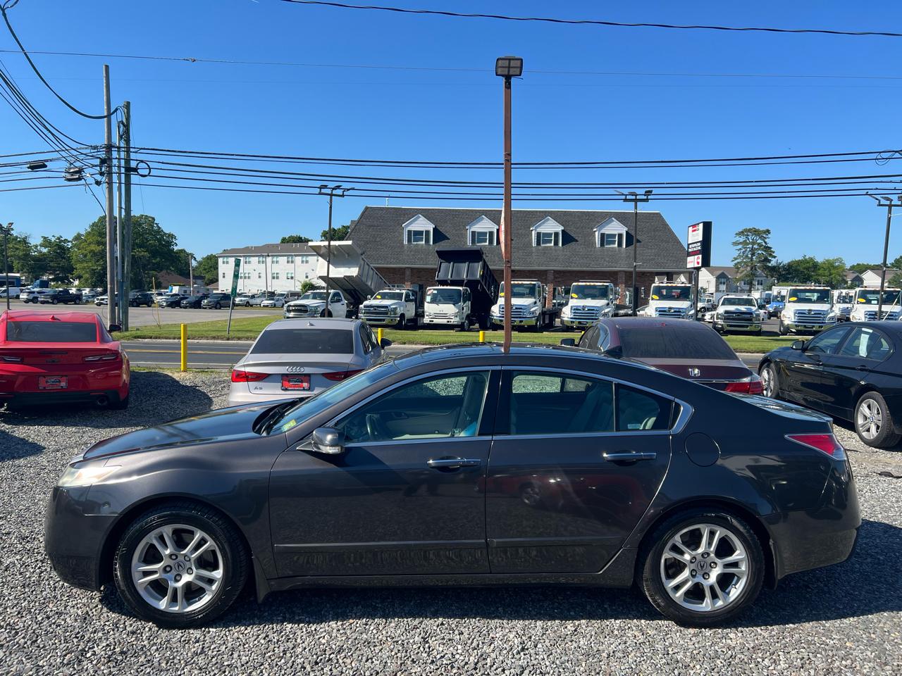 Acura TL 5-Speed AT with Tech Package 2009