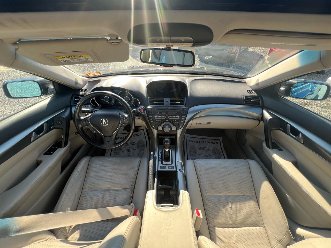 Acura TL 5-Speed AT with Tech Package 2009
