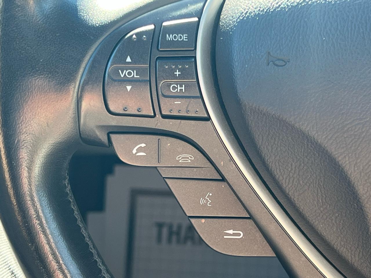 Acura TL 5-Speed AT with Tech Package 2009