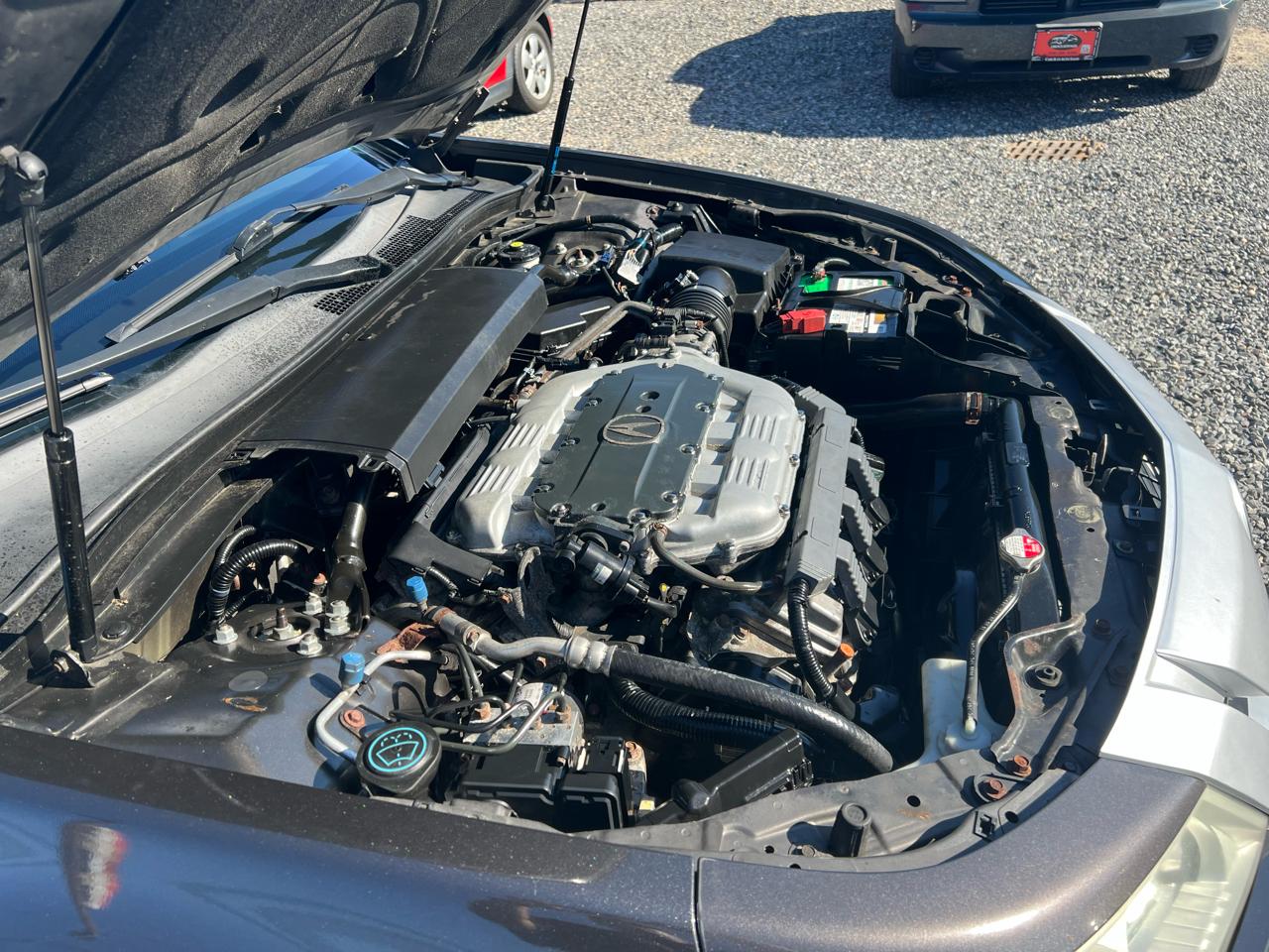 Acura TL 5-Speed AT with Tech Package 2009
