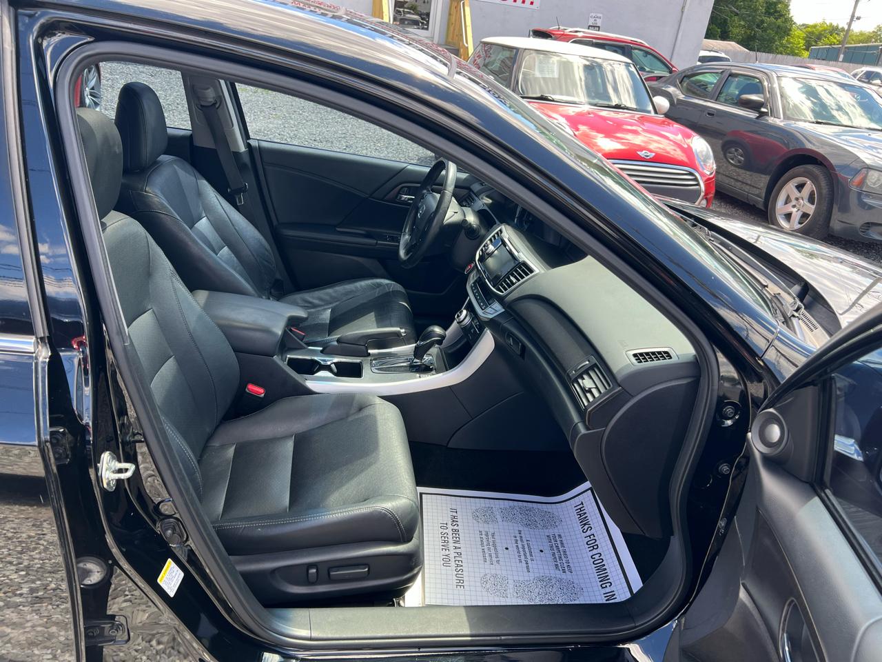 Honda Accord Touring 4D Sedan 2013