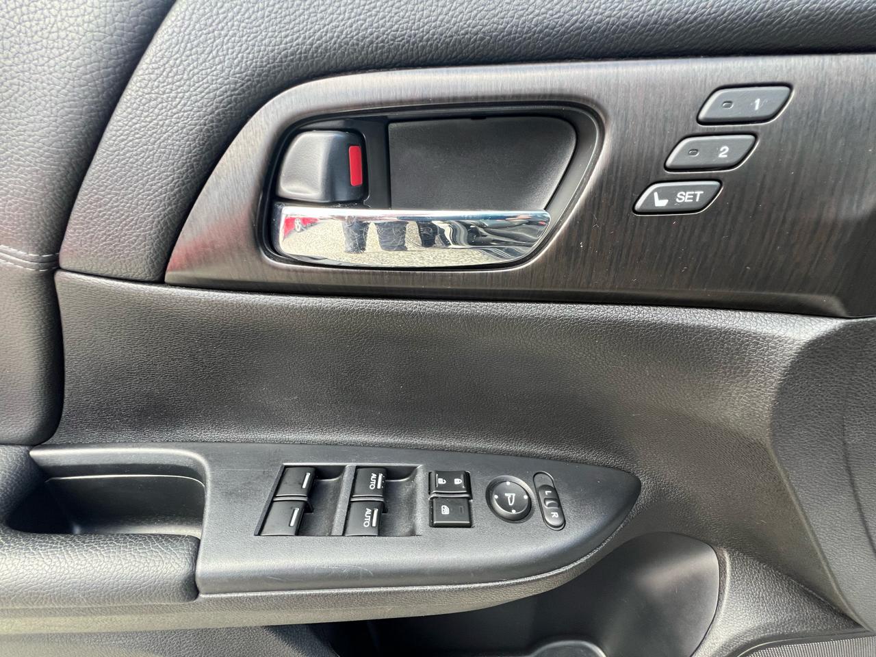 Honda Accord Touring 4D Sedan 2013