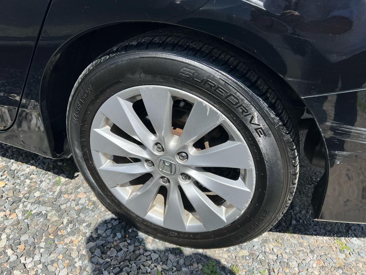 Honda Accord Touring 4D Sedan 2013