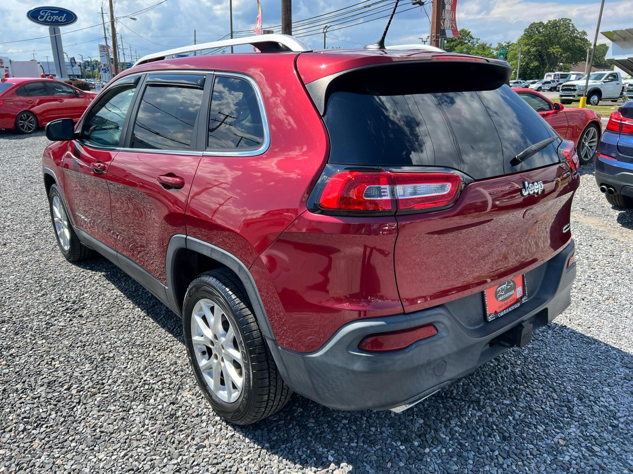 Jeep Cherokee Latitude FWD 2015