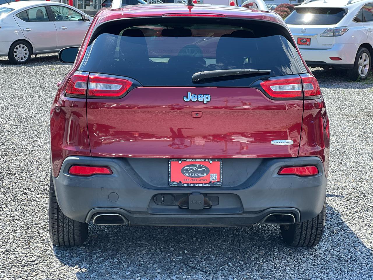 Jeep Cherokee Latitude FWD 2015