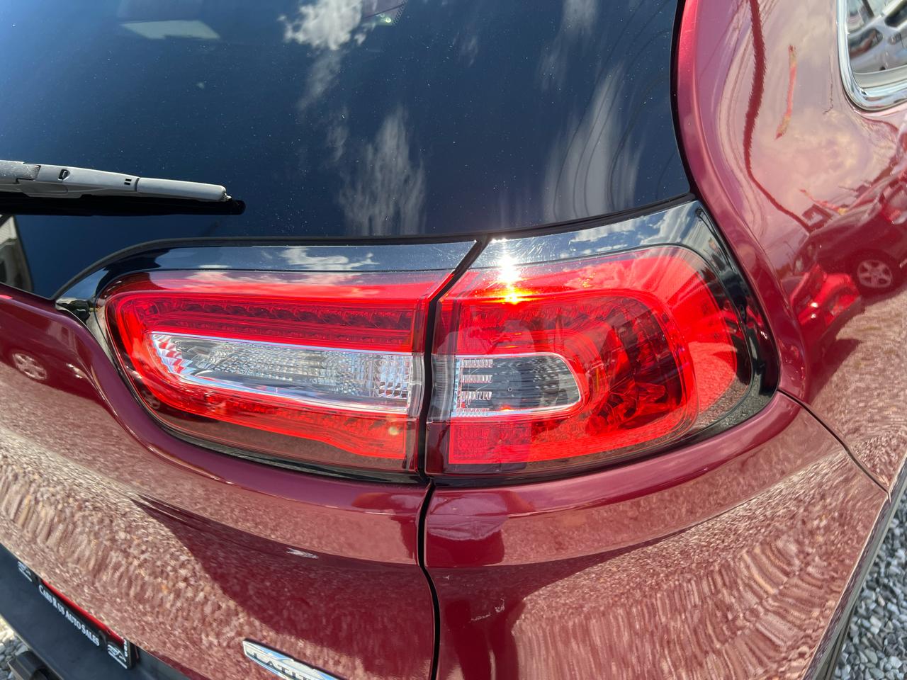 Jeep Cherokee Latitude FWD 2015