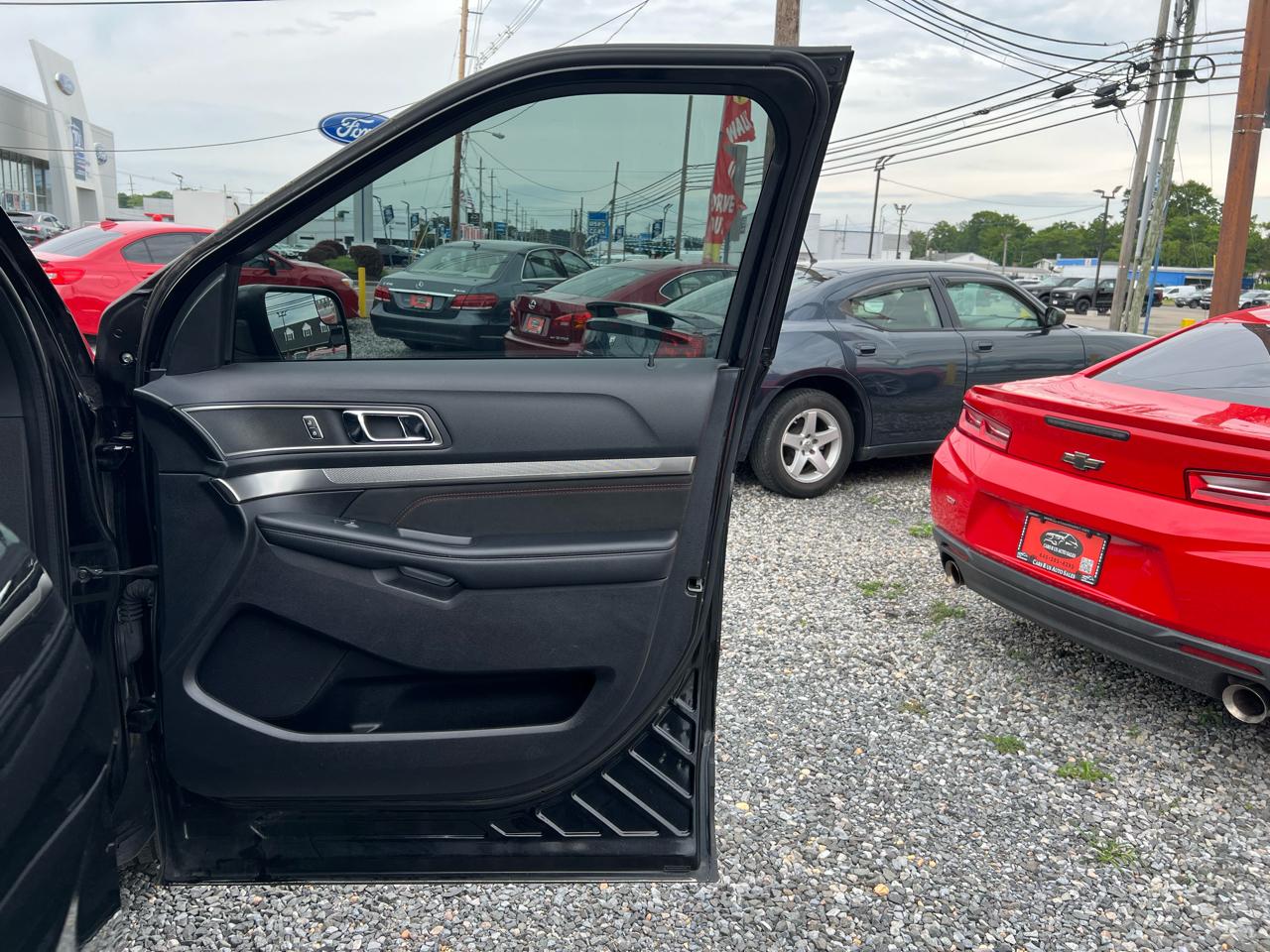 Ford Explorer 4dr Wagon XLT 2018