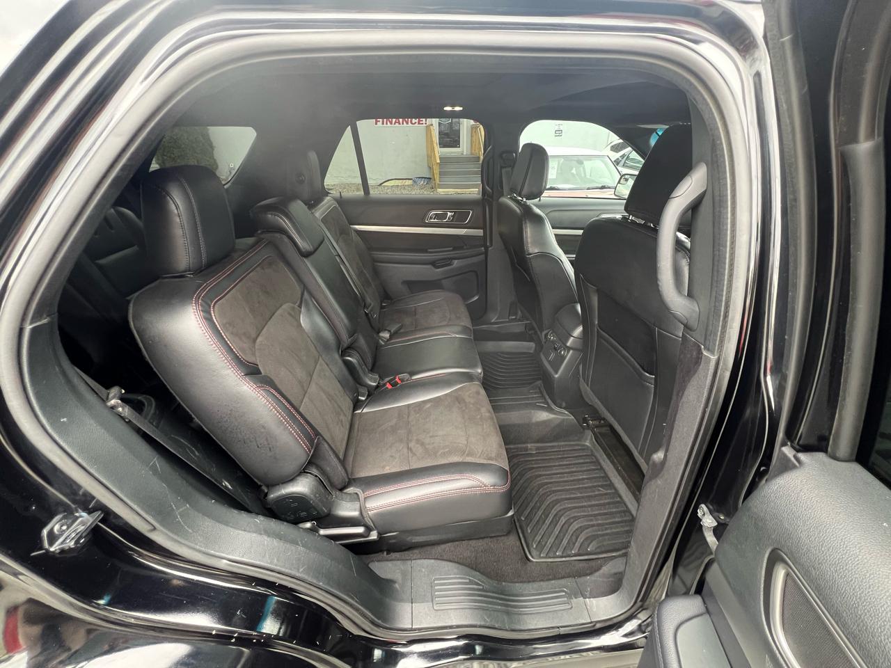 Ford Explorer 4dr Wagon XLT 2018