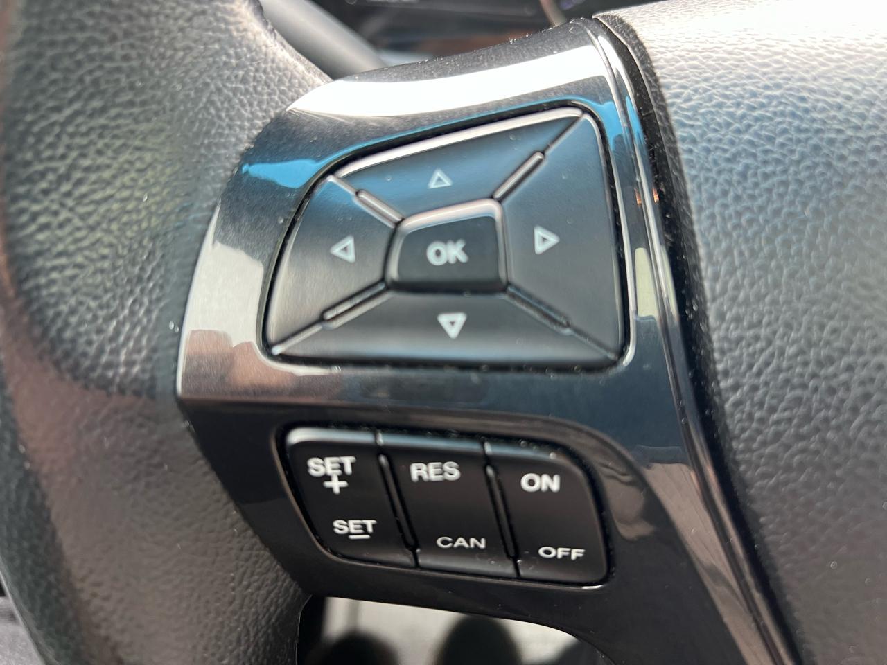 Ford Explorer 4dr Wagon XLT 2018