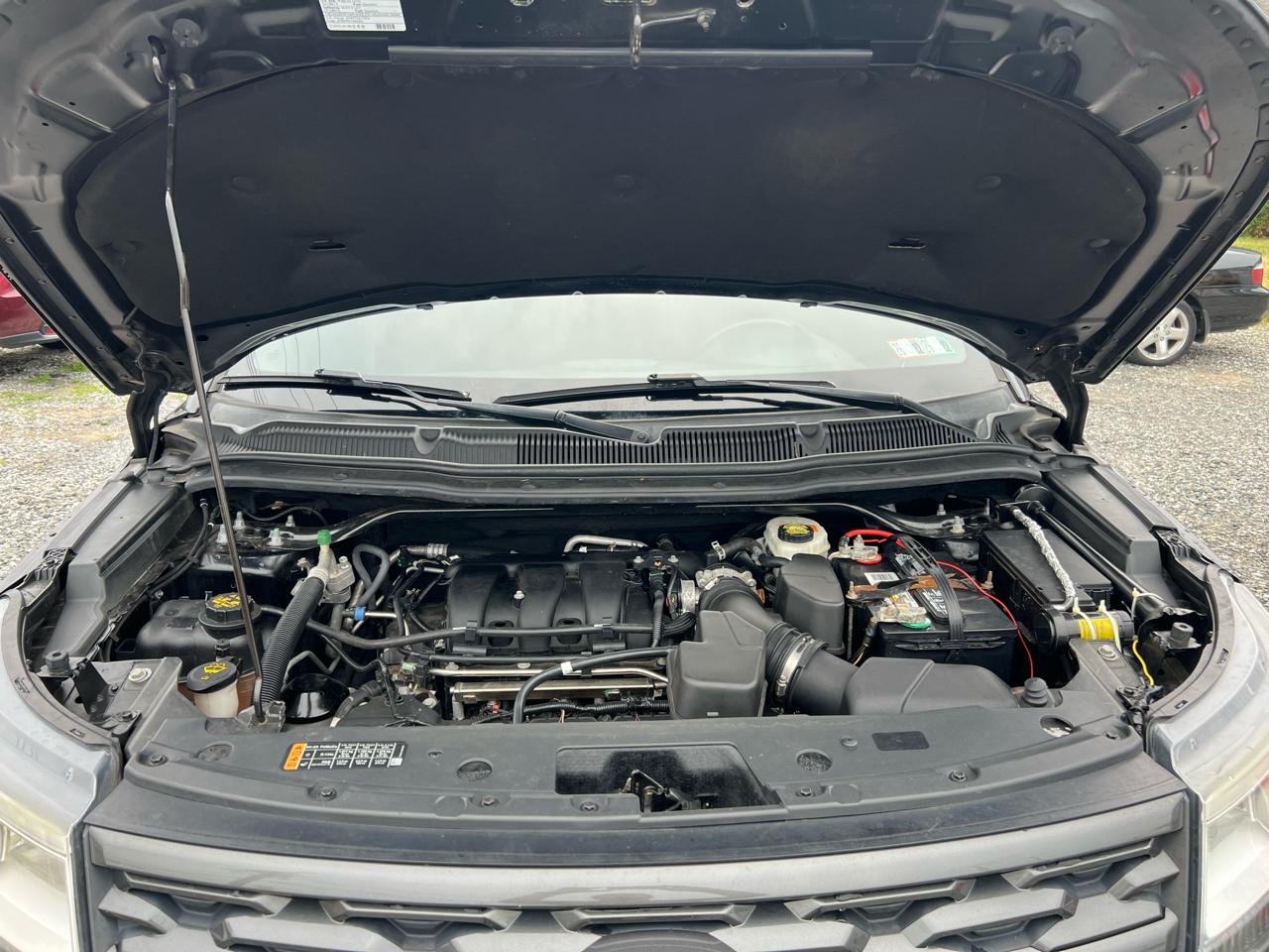Ford Explorer 4dr Wagon XLT 2018