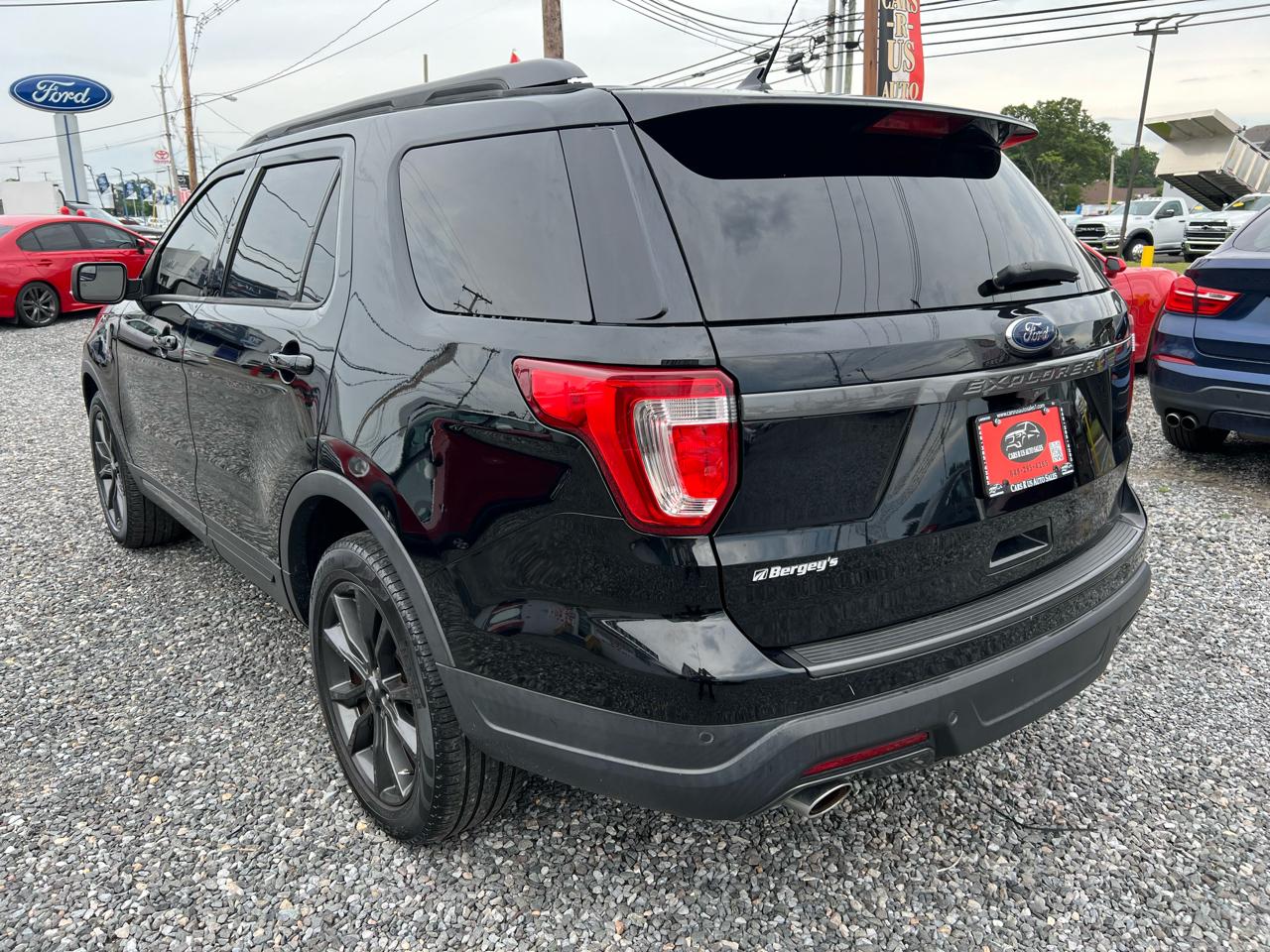 Ford Explorer 4dr Wagon XLT 2018