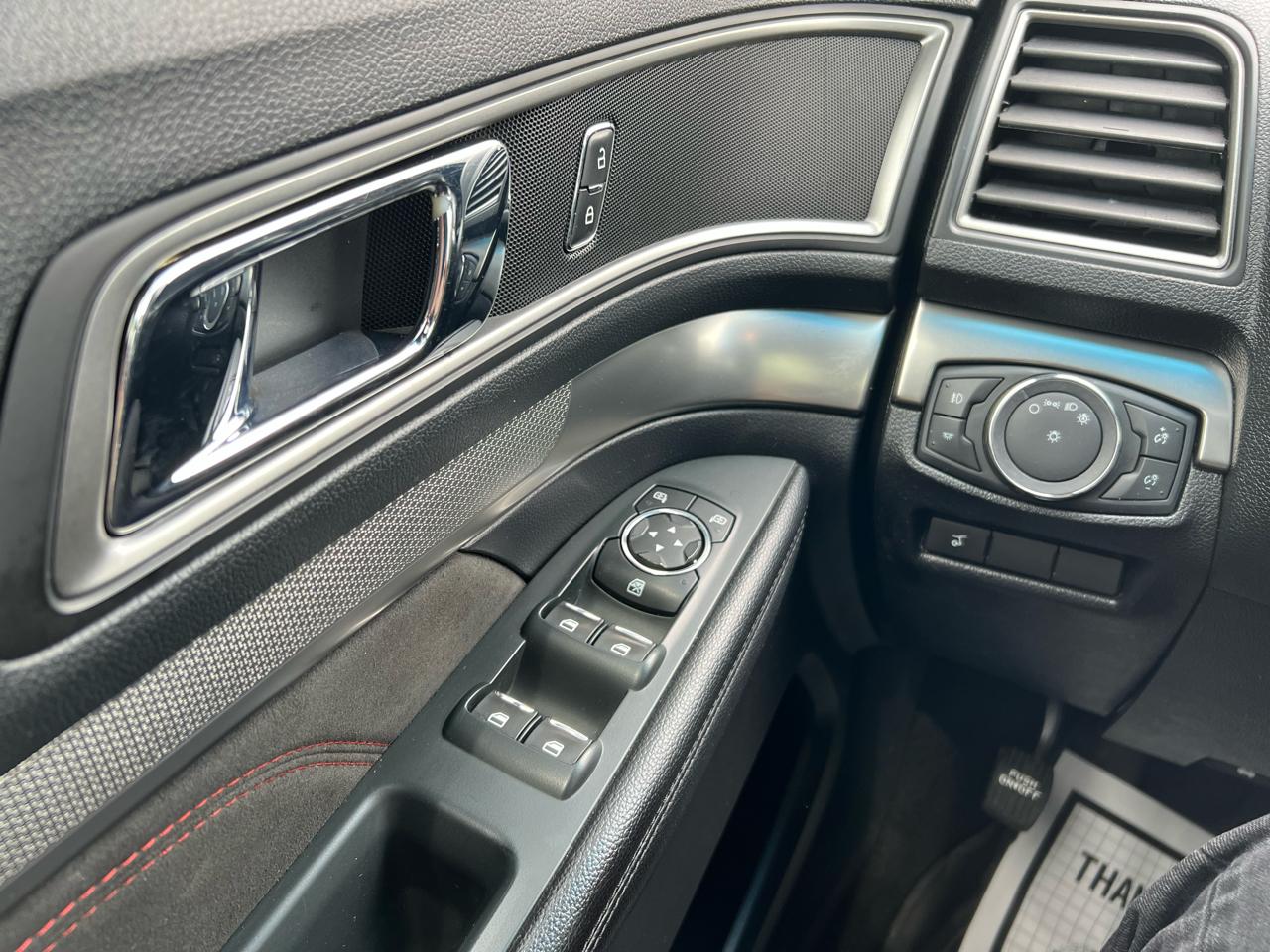Ford Explorer 4dr Wagon XLT 2018