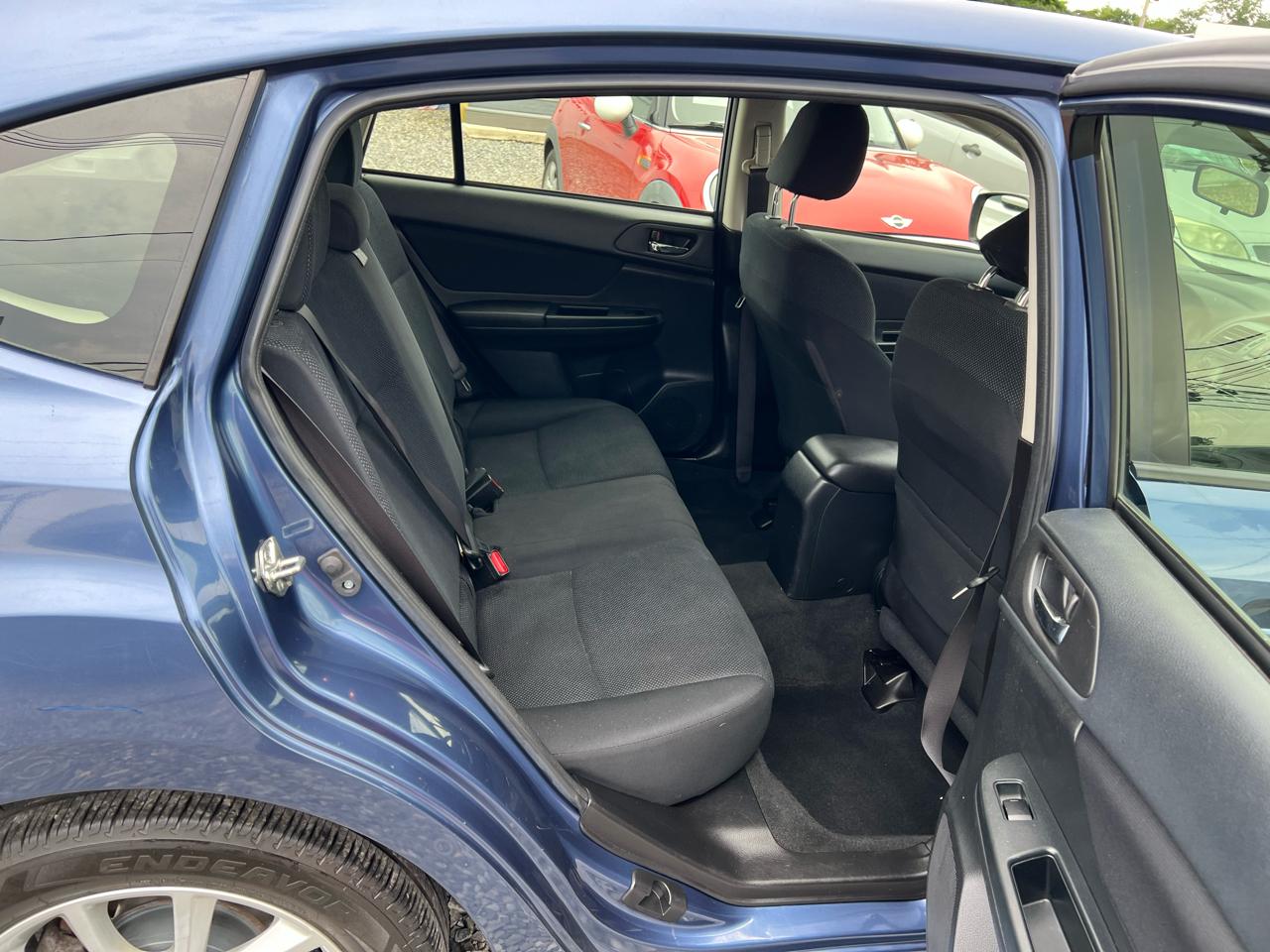 Subaru Impreza 2.0i Premium 5-Door w/All Weather Package 2013