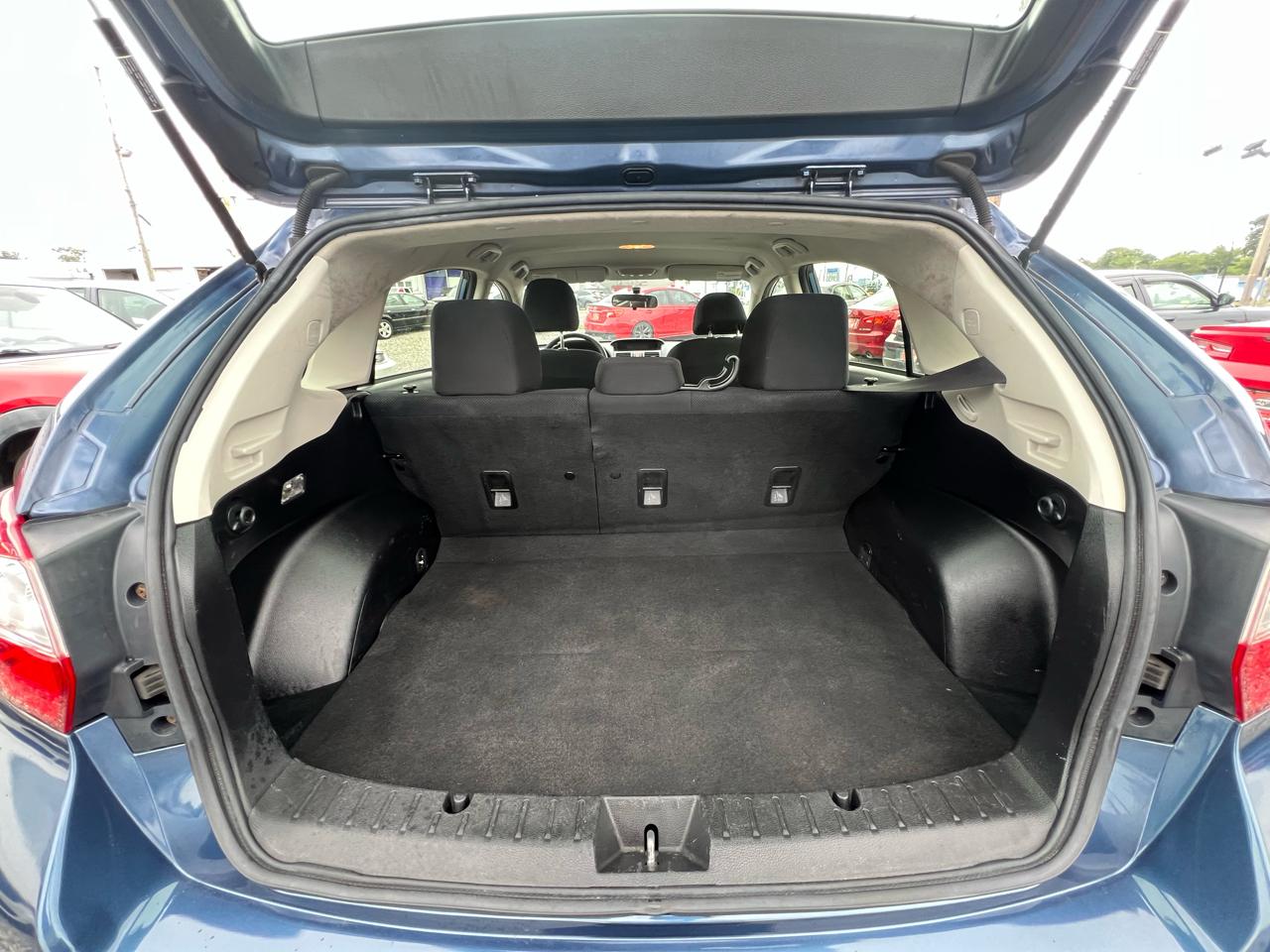 Subaru Impreza 2.0i Premium 5-Door w/All Weather Package 2013