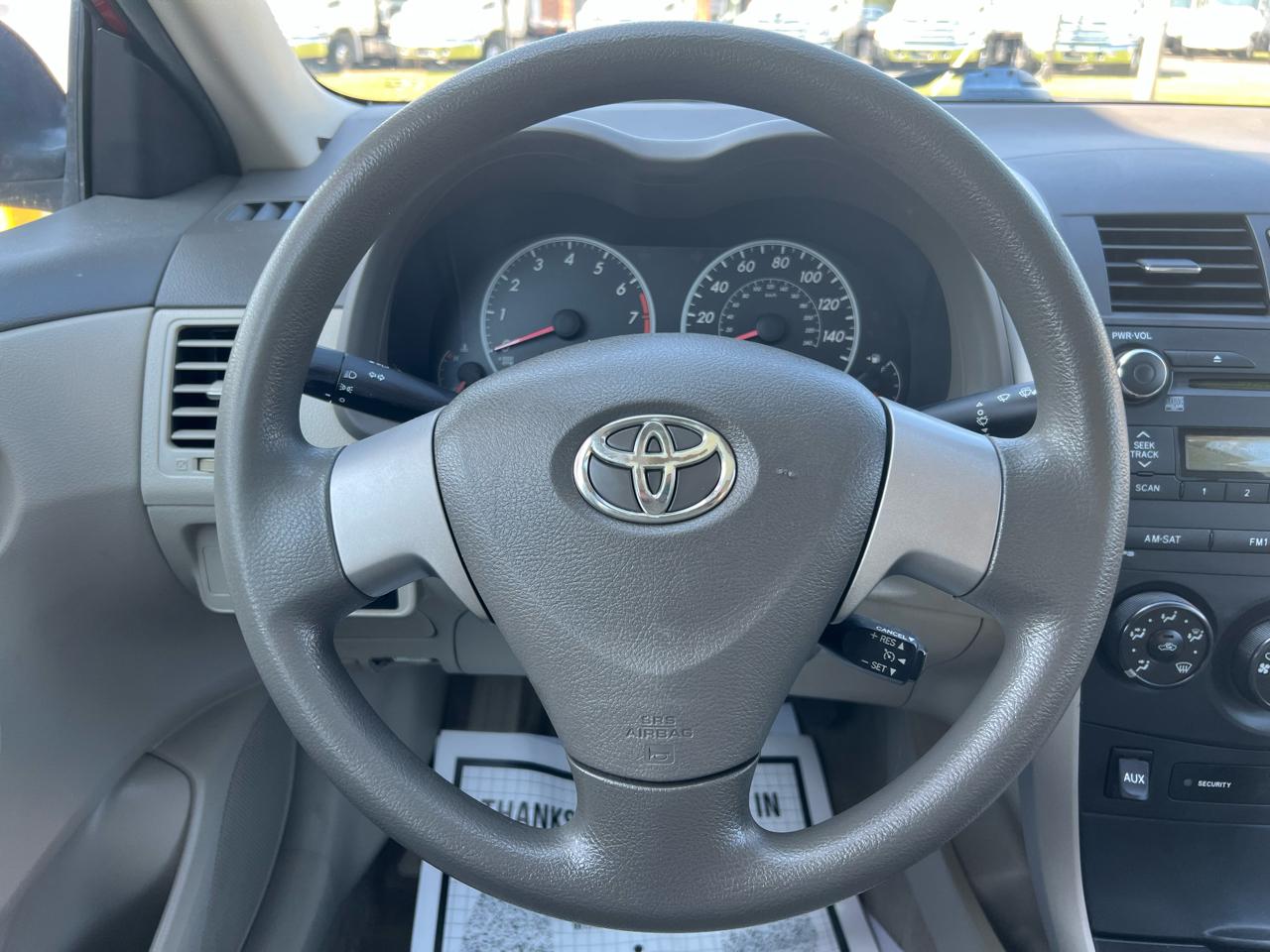 Toyota Corolla 4dr Sdn LE Auto 2010