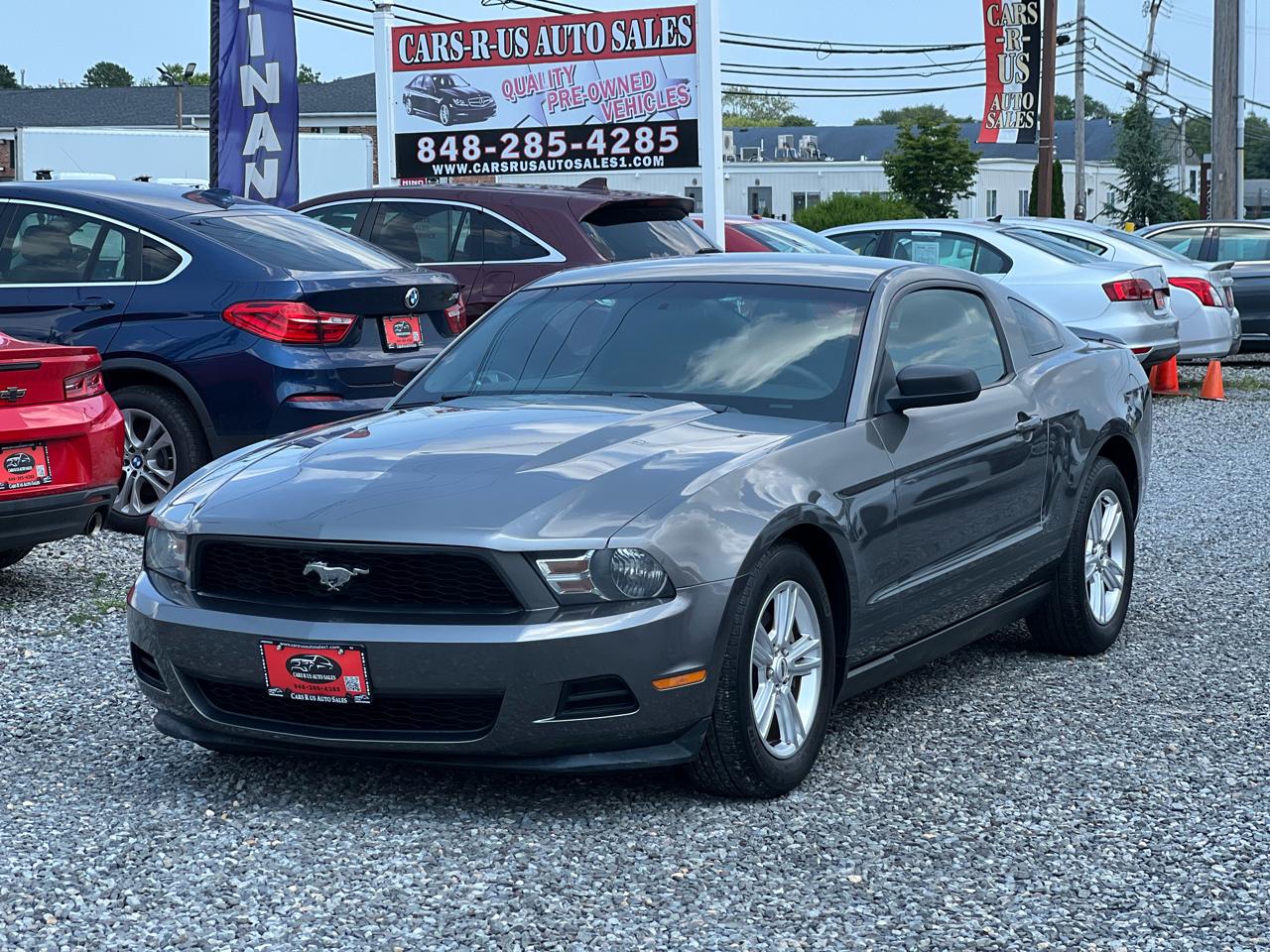 Ford Mustang V6 Coupe 2011
