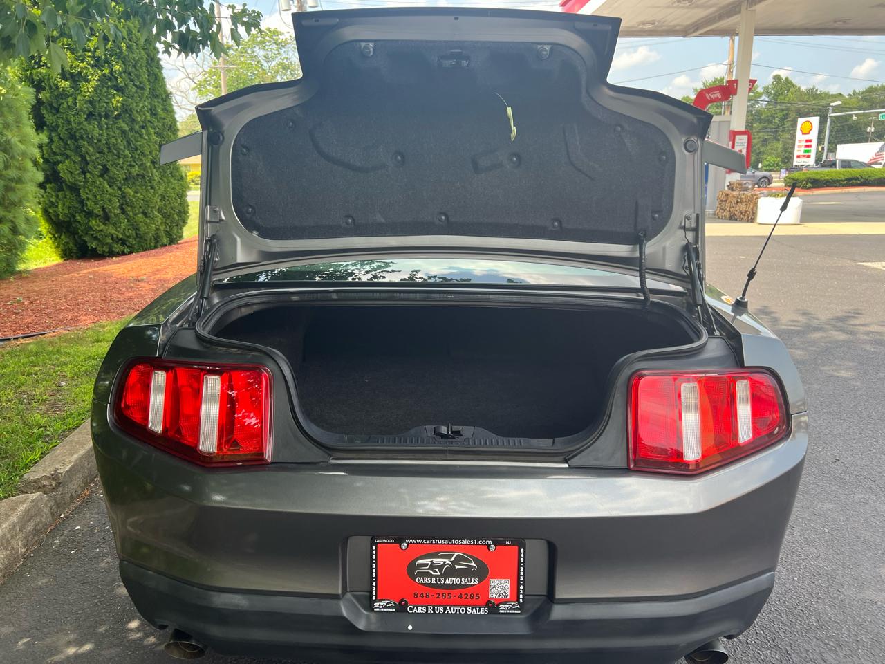 Ford Mustang V6 Coupe 2011