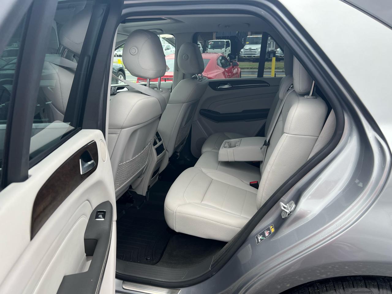 Mercedes-Benz M-Class ML350 4MATIC 2015