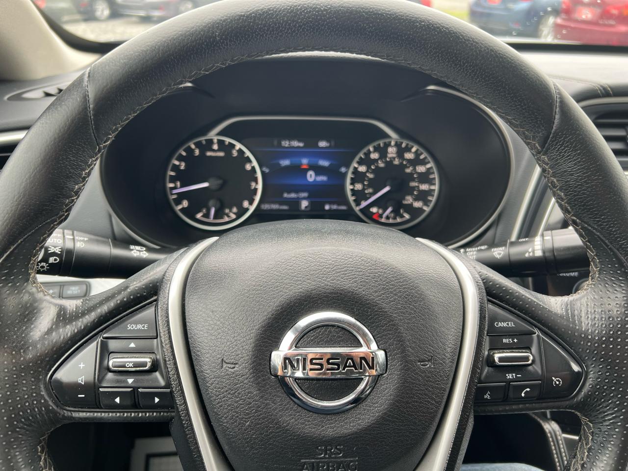 Nissan Maxima 3.5 SV 2017