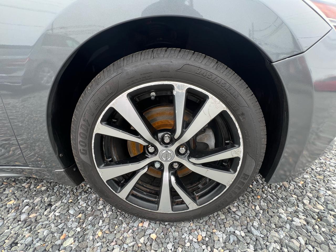 Nissan Maxima 3.5 SV 2017