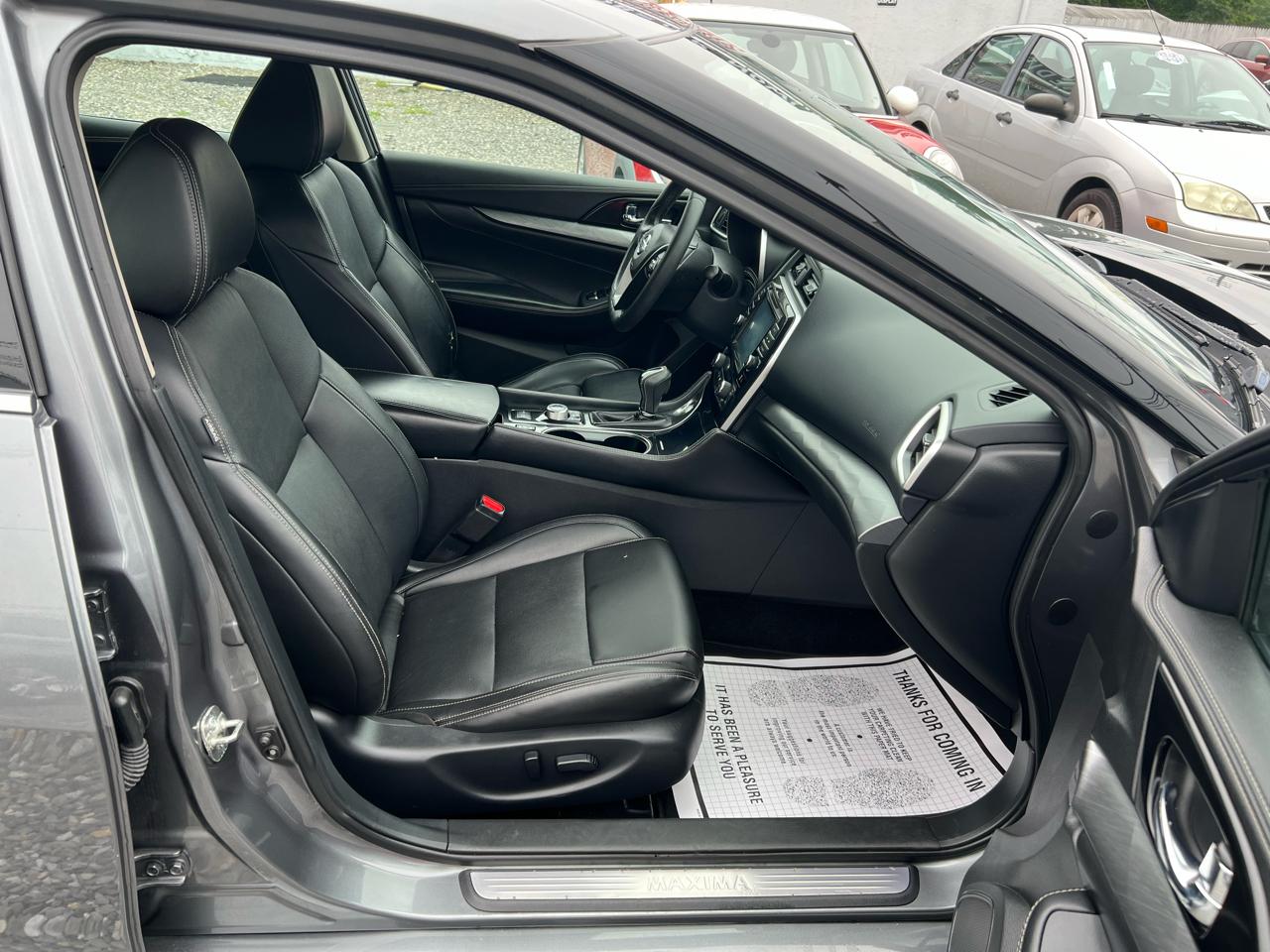 Nissan Maxima 3.5 SV 2017