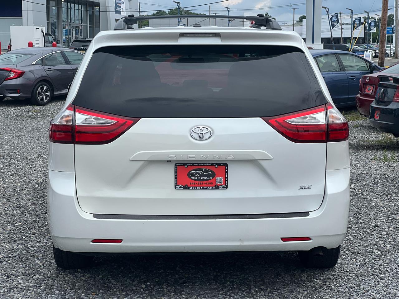 Toyota Sienna XLE FWD 8-Passenger V6 2015