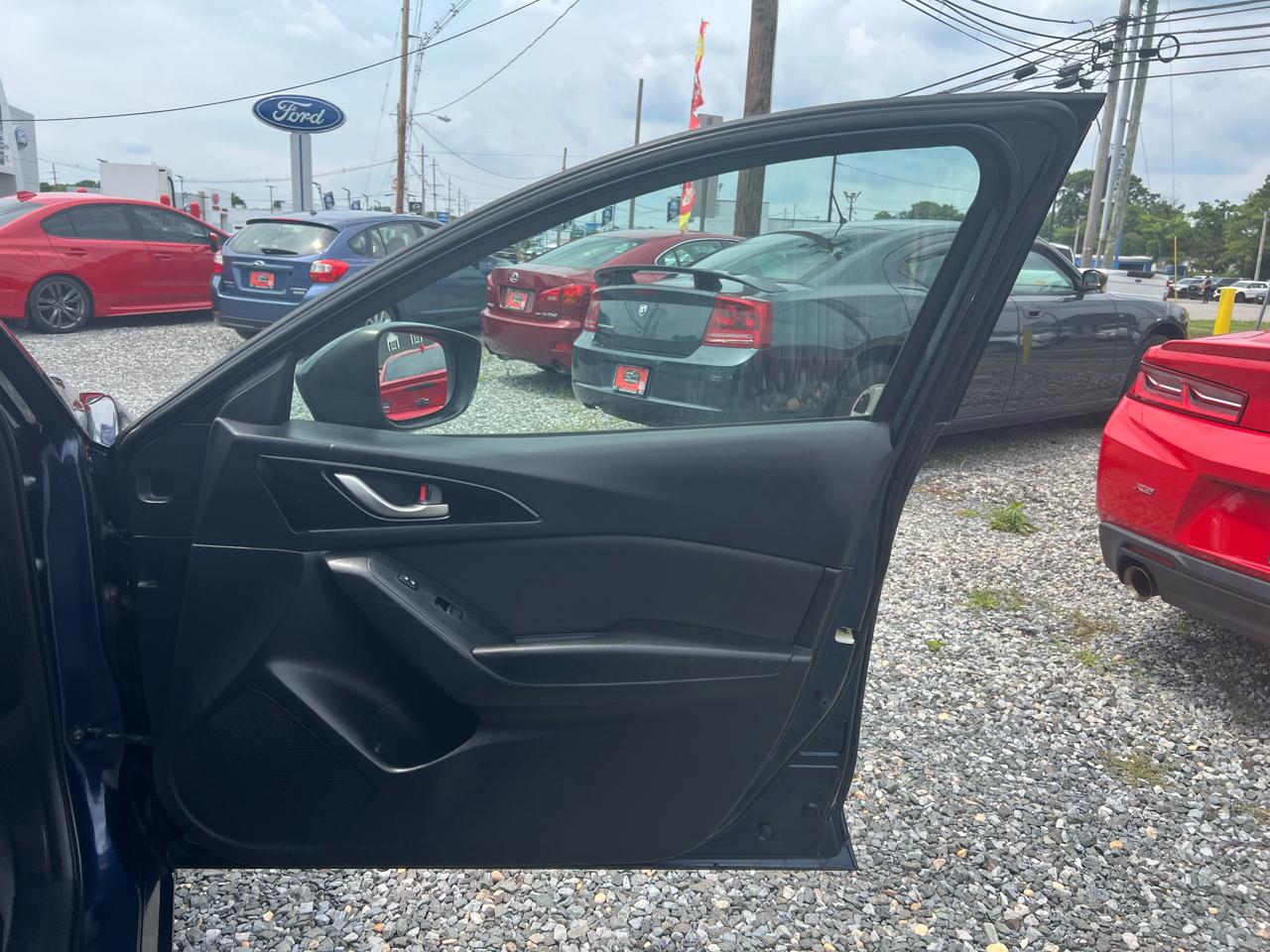 Mazda MAZDA3 i Sport AT 4-Door 2015