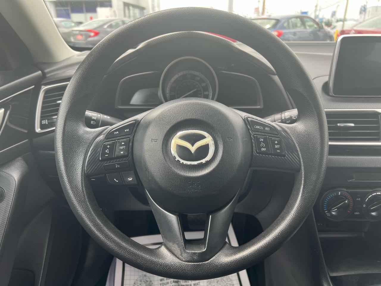 Mazda MAZDA3 i Sport AT 4-Door 2015