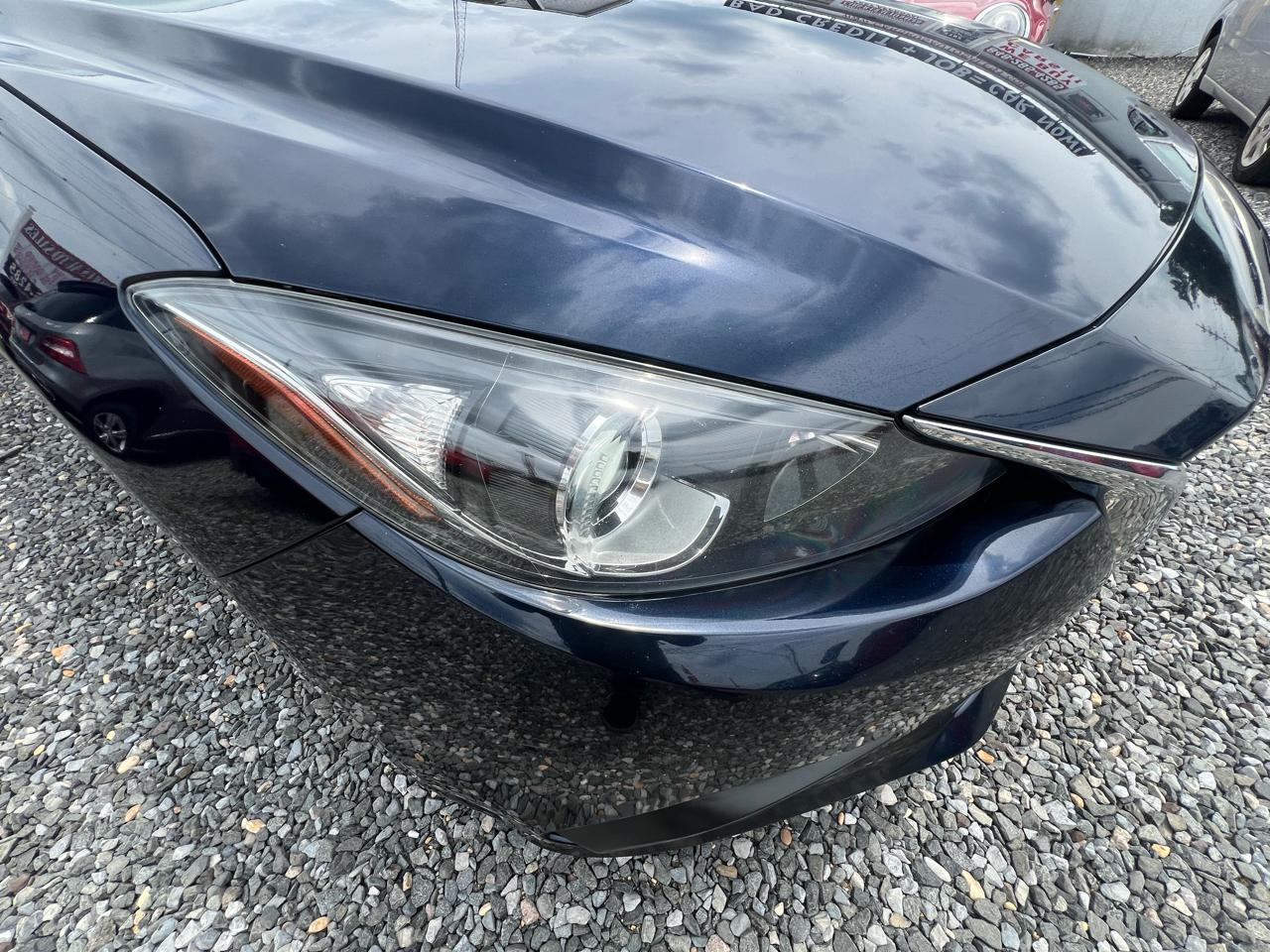 Mazda MAZDA3 i Sport AT 4-Door 2015