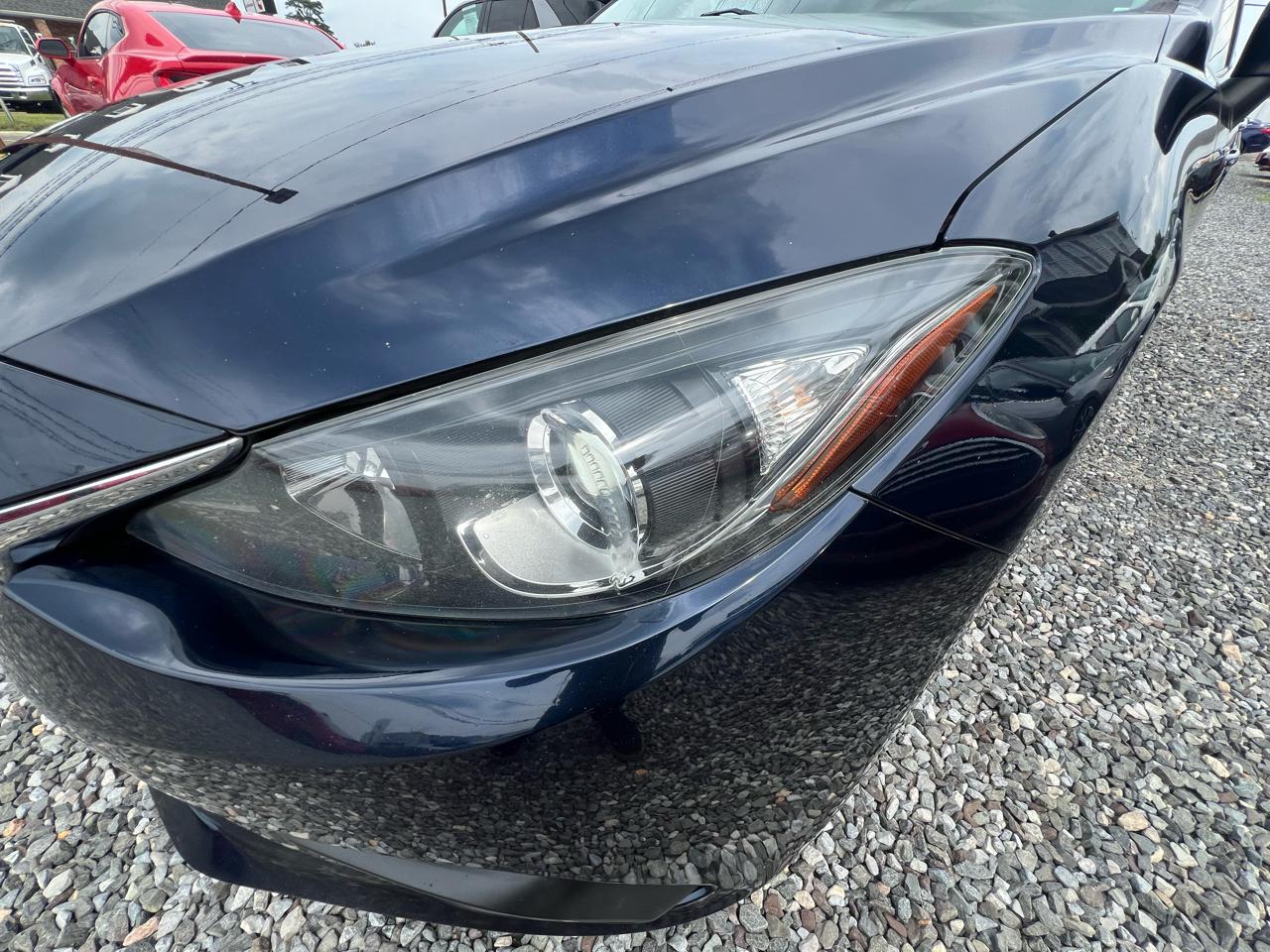 Mazda MAZDA3 i Sport AT 4-Door 2015