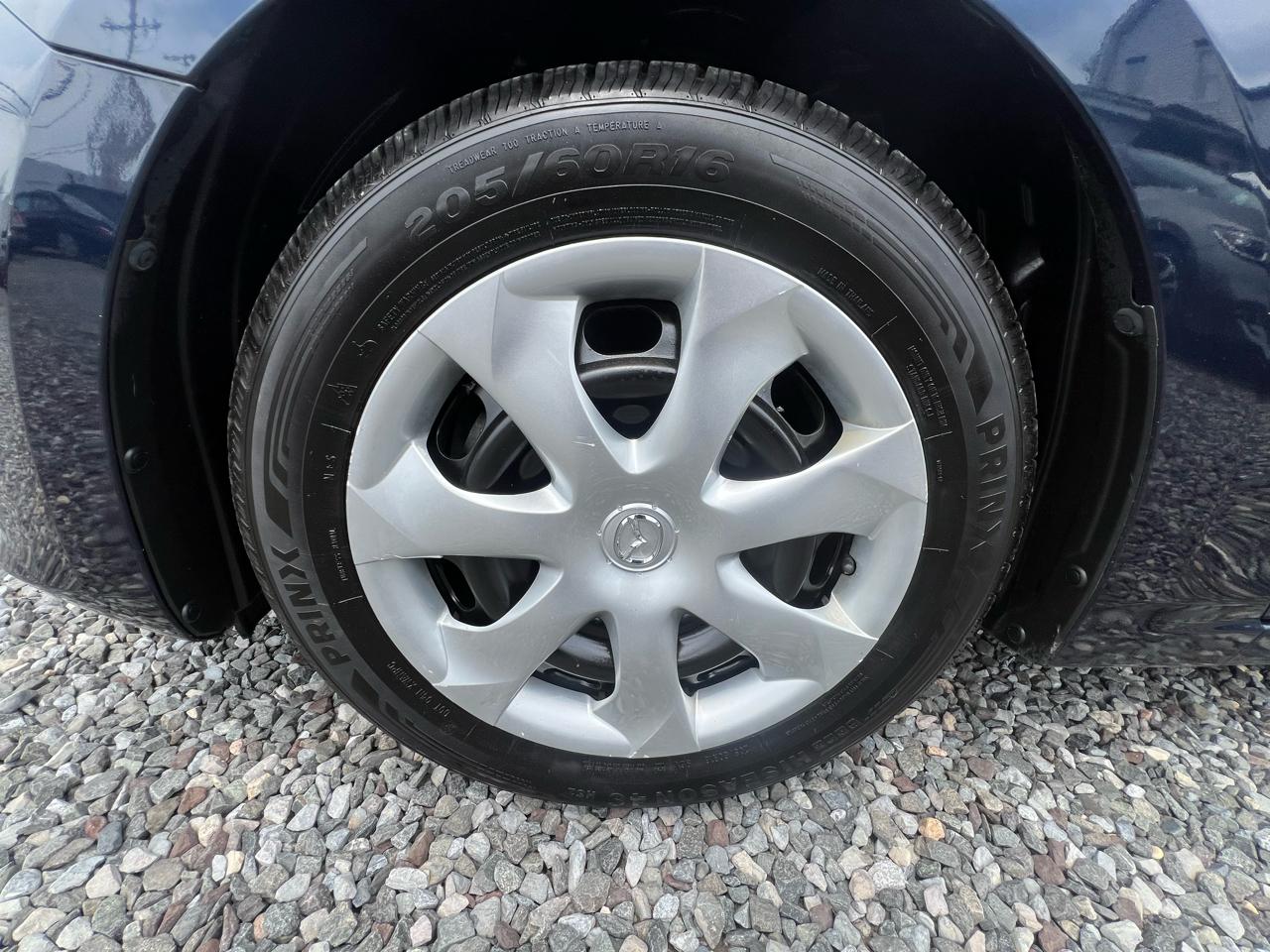 Mazda MAZDA3 i Sport AT 4-Door 2015
