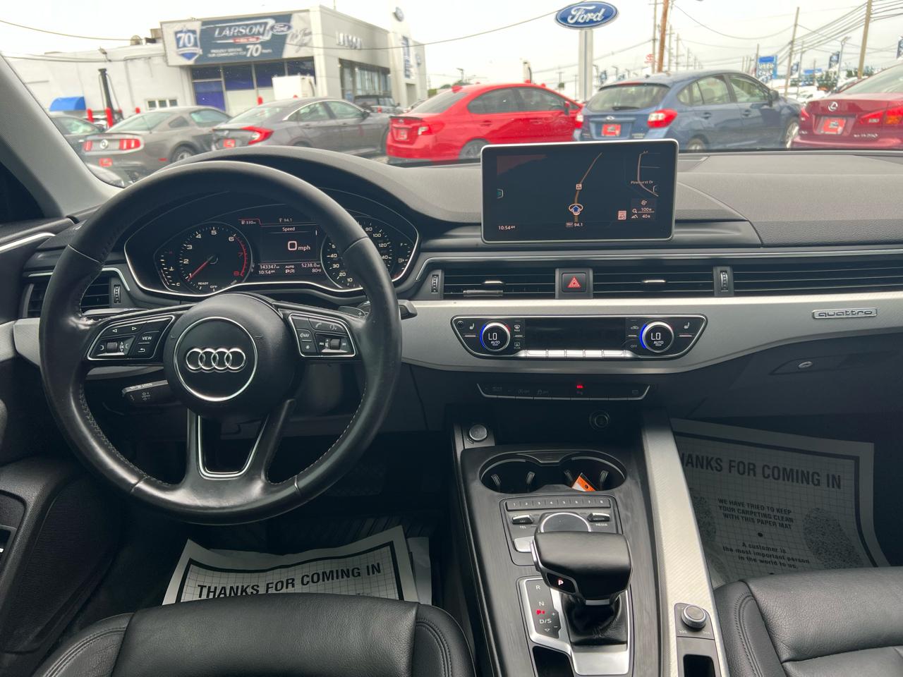 Audi A4 2.0T Premium quattro Sedan 2017