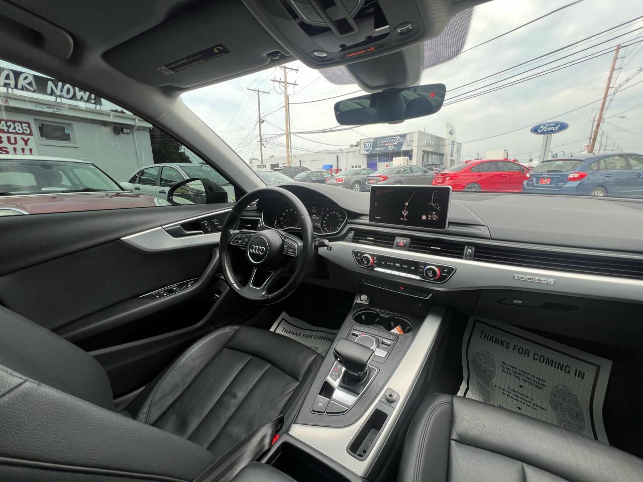 Audi A4 2.0T Premium quattro Sedan 2017
