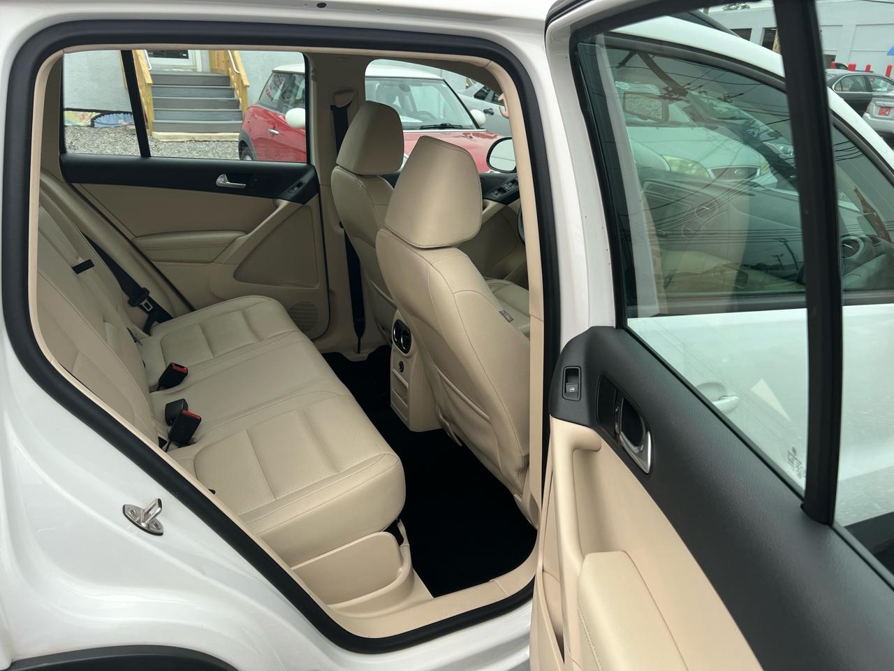 Volkswagen Tiguan S 4Motion 2017