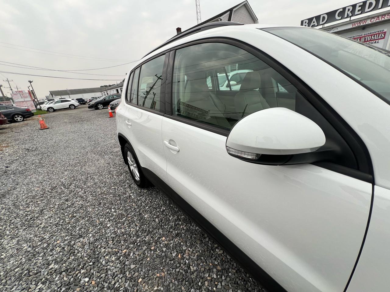 Volkswagen Tiguan S 4Motion 2017