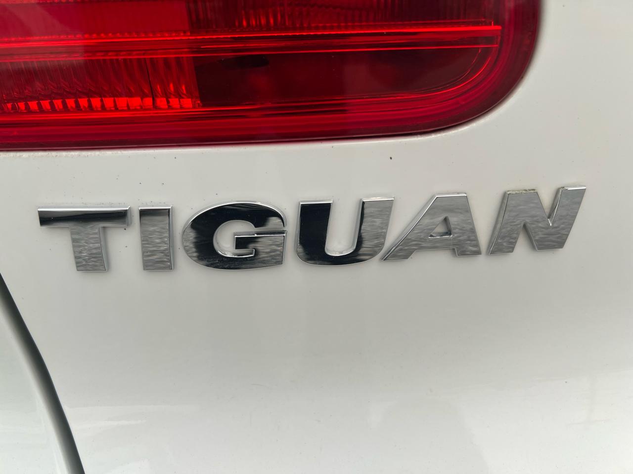 Volkswagen Tiguan S 4Motion 2017