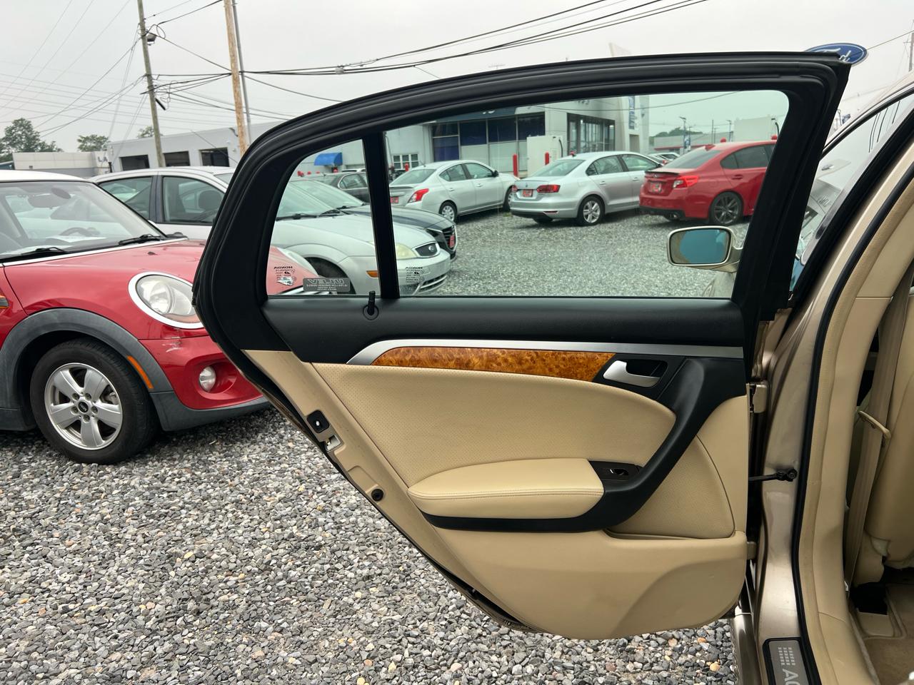 Acura TL 5-Speed AT 2006