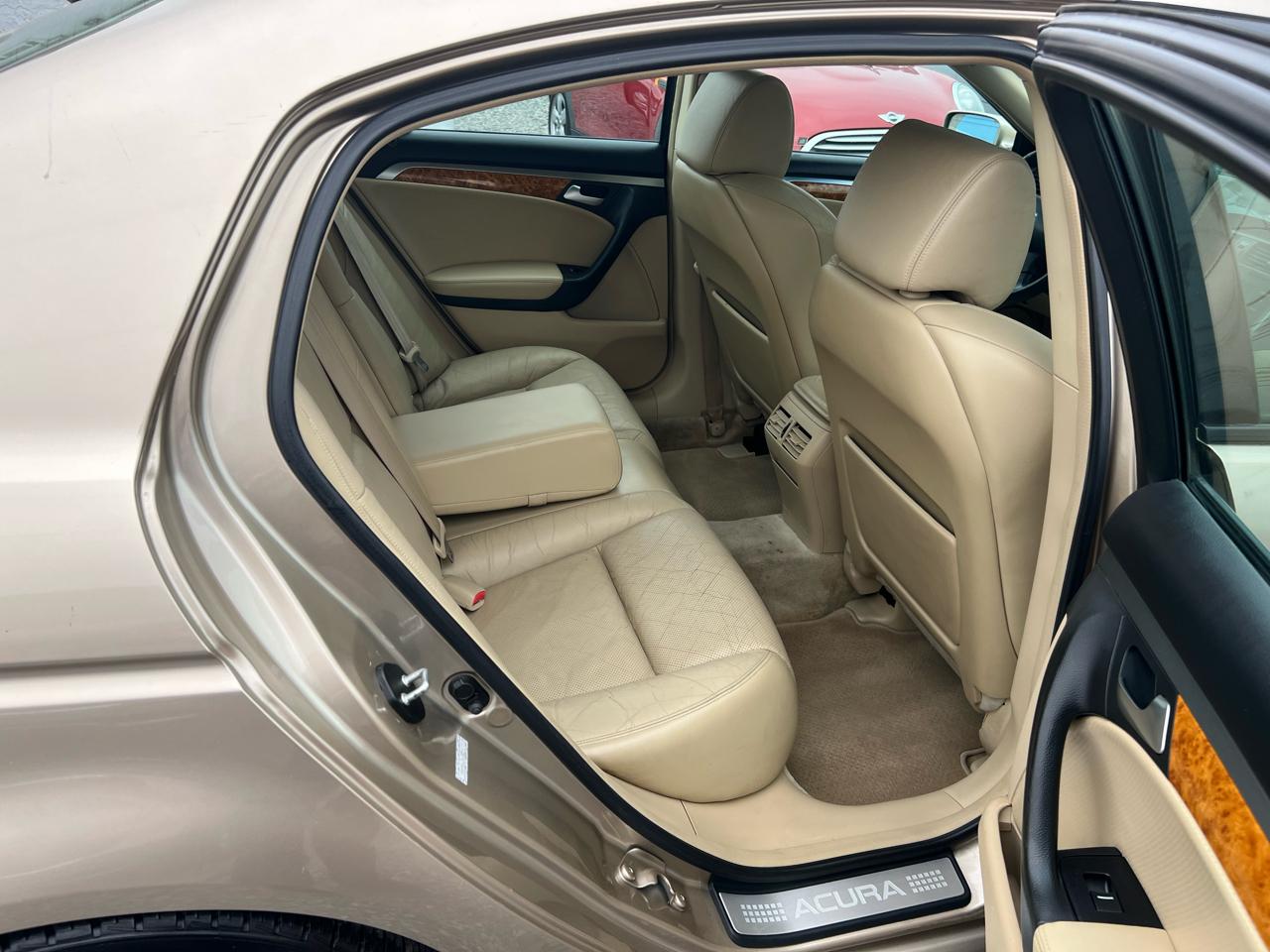 Acura TL 5-Speed AT 2006