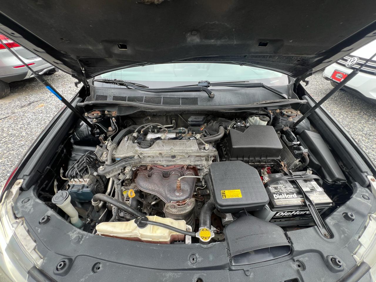 Toyota Camry 4dr Sdn I4 Auto SE (Natl) 2012