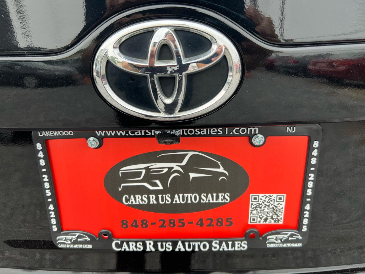 Toyota Camry 4dr Sdn I4 Auto SE (Natl) 2012