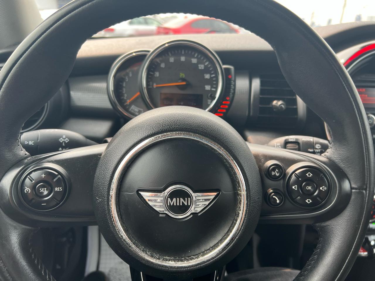 MINI Cooper Base 2D Hatchback 2015