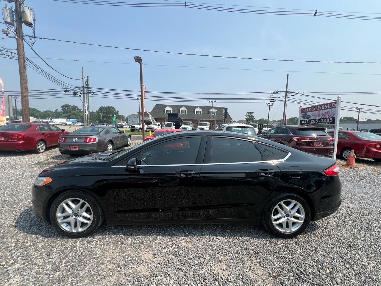 Ford Fusion SE 2016